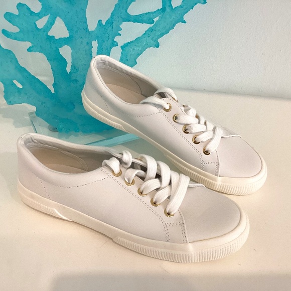 Ralph Lauren Jolie Women's Lace Up Round Toe Leather Sneaker Size 7 B NEW - Picture 1 of 12